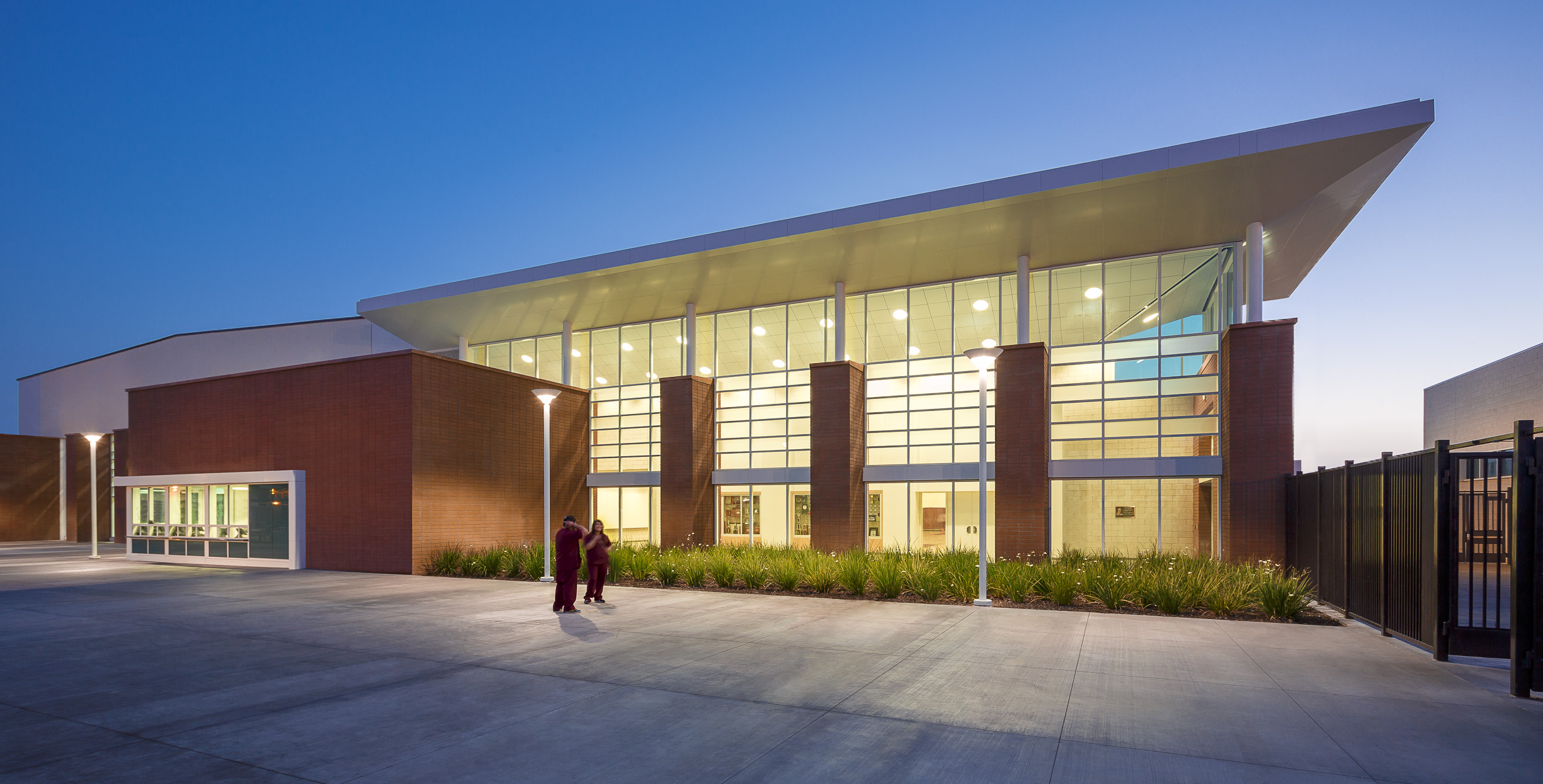 PARAMOUNT HIGH SCHOOL SCIENCE AND MINI GYM